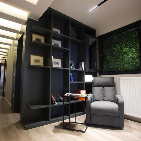 The Lux2 A Gorgeous Apartment Thessaloníki Exteriör bild